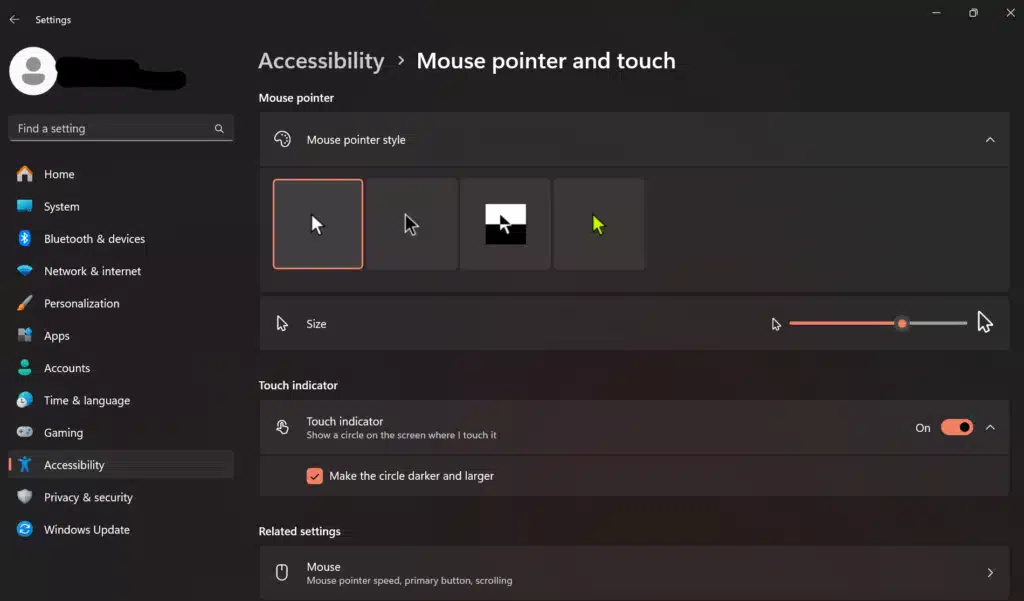 Screenshot of computer mouse pointer settings showing options to enlarge the pointer.